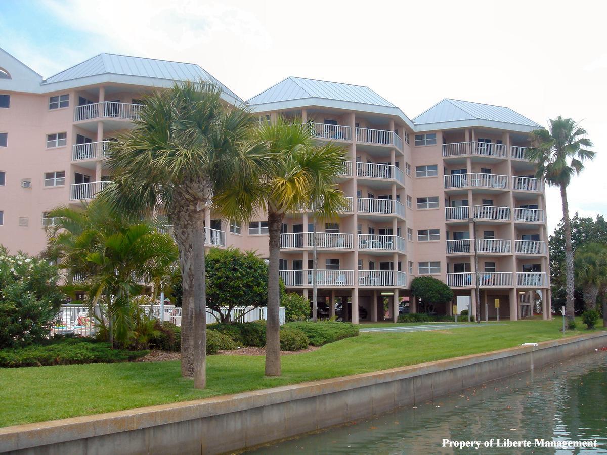 Sunrise Resort By Liberte' St. Pete Beach Exterior photo